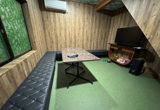 カラオケルーム